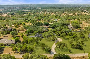 280 Stonegate Dr, Johnson City, TX 78636 - Photo 16