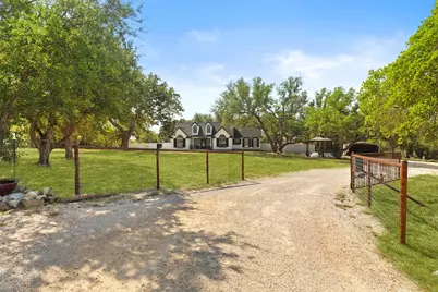 280 Stonegate Drive, Johnson City, TX 78636 - Photo 1