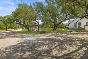 280 Stonegate Dr, Johnson City, TX 78636 - Photo 24