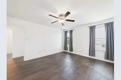 1687 Twin Estates Drive, Kyle, TX 78640 - Photo 8