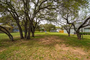 3625 Sagebrush Trail, Kingsland, TX 78639 - Photo 32