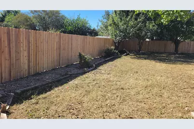 1903 Londonderry Drive, Leander, TX 78641 - Photo 10