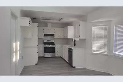 1903 Londonderry Drive, Leander, TX 78641 - Photo 12