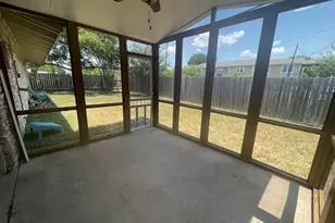 8003 Pinedale Cove, Austin, TX 78757 - Photo 20