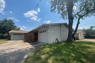 8003 Pinedale Cove, Austin, TX 78757 - Photo 2