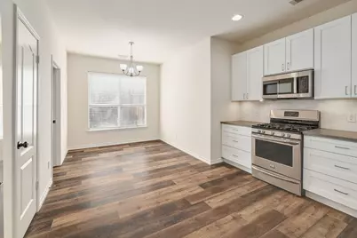 2307 Hayfield Square, Pflugerville, TX 78660 - Photo 12
