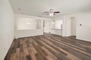 2307 Hayfield Square, Pflugerville, TX 78660 - Photo 6