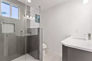 106 Koolua Dr, Bastrop, TX 78602 - Photo 40