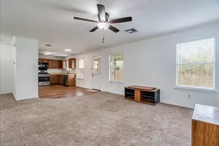 18436 Wind Tree Ln, Elgin, TX 78621 - Photo 4