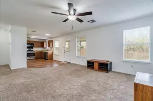 18436 Wind Tree Ln, Elgin, TX 78621 - Photo 4