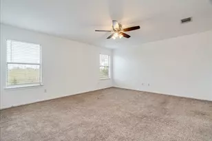 18436 Wind Tree Ln, Elgin, TX 78621 - Photo 16