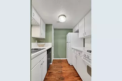 7920 Rockwood Lane #131, Austin, TX 78757 - Photo 6