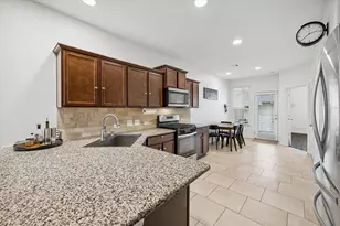 124 Homily Dr, Pflugerville, TX 78660 - Photo 6