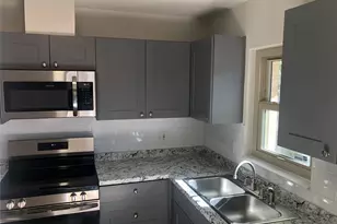 5330 Balcones Dr, Austin, TX 78731 - Photo 10