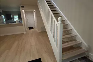 5330 Balcones Dr, Austin, TX 78731 - Photo 8