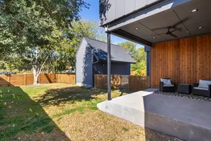 6620 Isabelle Dr, Austin, TX 78752 - Photo 28