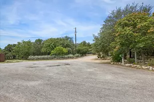 180 Donna Dr, Wimberley, TX 78676 - Photo 2