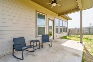718 Hereford Loop, Hutto, TX 78634 - Photo 30