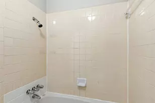 13187 Mill Stone Dr, Austin, TX 78729 - Photo 18