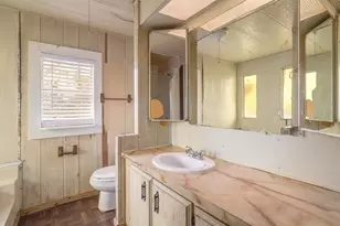 9054 FM713, Dale, TX 78616 - Photo 20