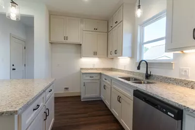 302 String Prairie Way, Smithville, TX 78957 - Photo 10