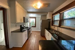 2830 San Gabriel St, Austin, TX 78705 - Photo 10