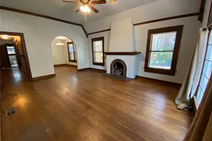 2830 San Gabriel St, Austin, TX 78705 - Photo 2