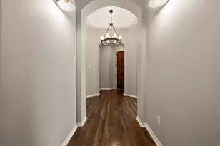 1003 Herrera Ct, Hutto, TX 78634 - Photo 2