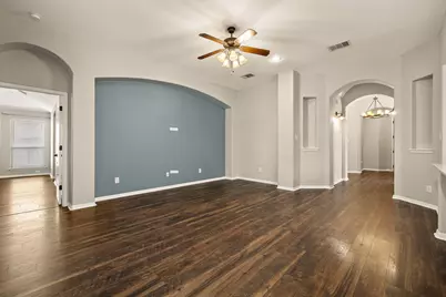 1003 Herrera Court, Hutto, TX 78634 - Photo 8