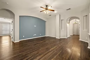 1003 Herrera Ct, Hutto, TX 78634 - Photo 8