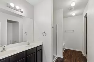 704 Cleary Ln, Jarrell, TX 76537 - Photo 8