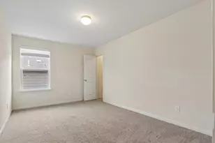 704 Cleary Ln, Jarrell, TX 76537 - Photo 22