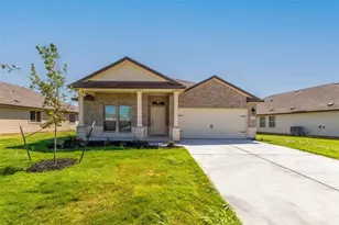 125 Break Ave, Taylor, TX 76574 - Photo 1