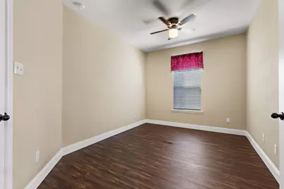 2950 E Old Settlers Boulevard #29, Round Rock, TX 78665 - Photo 12