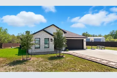 195 Blushing Drive, Cedar Creek, TX 78612 - Photo 4