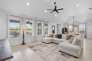 195 Blushing Dr, Cedar Creek, TX 78612 - Photo 14