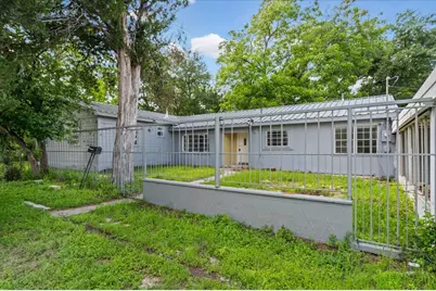 103 W Beaumont, Thrall, TX 76578 - Photo 1