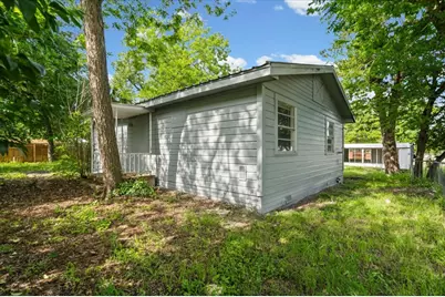103 W Beaumont, Thrall, TX 76578 - Photo 24
