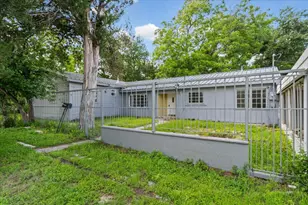 103 W Beaumont, Thrall, TX 76578 - Photo 1