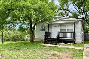 2906 E 12th St, Austin, TX 78702 - Photo 2