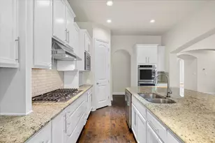 207 Coopers Crown Ln, Austin, TX 78738 - Photo 4