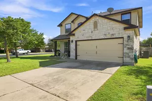 100 Wildcat Dr, Bastrop, TX 78602 - Photo 2