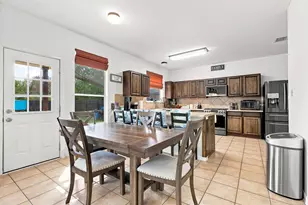100 Wildcat Dr, Bastrop, TX 78602 - Photo 8