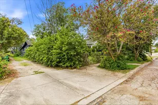 1920 Leal St, San Antonio, TX 78207 - Photo 4