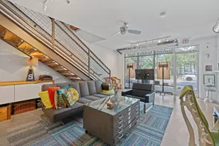 1601 E Cesar Chavez St, Austin, TX 78702 - Photo 1