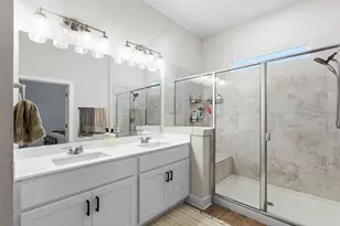 185 Brooks Ranch Dr, Kyle, TX 78640 - Photo 20