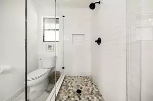 7702 Wynne Ln, Austin, TX 78745 - Photo 20