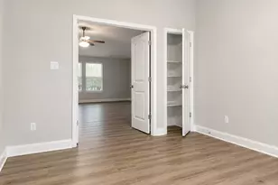 18512 Rio Chama Ln, Austin, TX 78738 - Photo 6