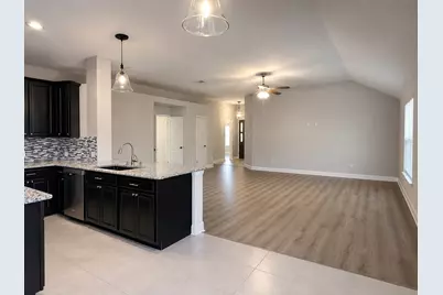 18512 Rio Chama Lane, Austin, TX 78738 - Photo 10