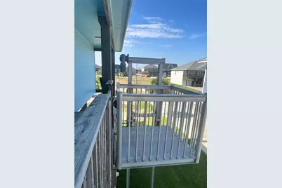 105 Pelican Street, Port O'Connor, TX 77982 - Photo 2
